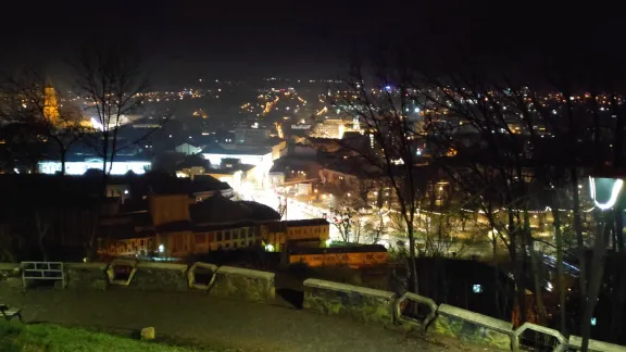 Alergare de Mos Craciun prin oras