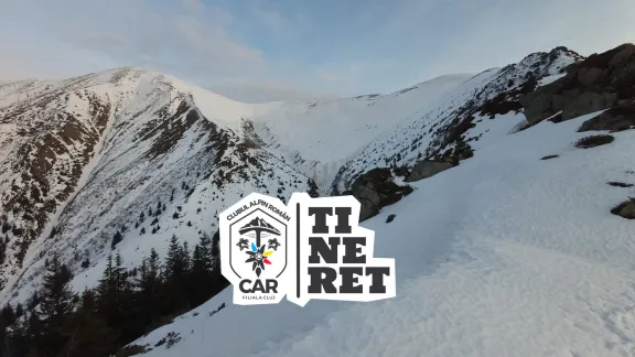 Vârful Suru în condiții de iarnă