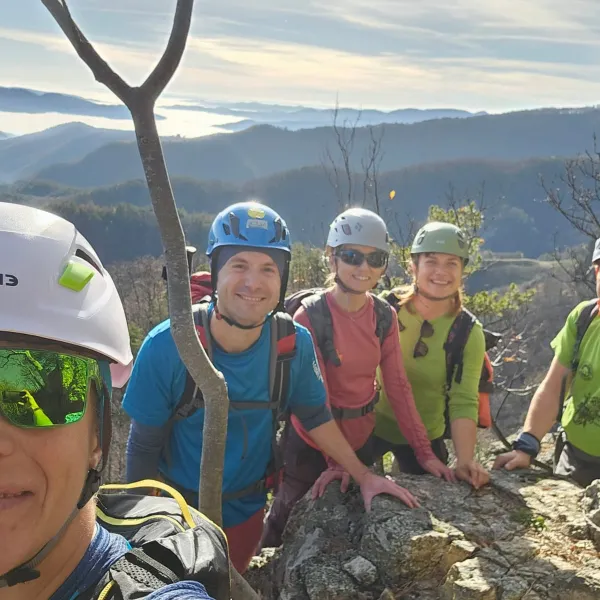 grupul CAR de pe Muntii Cozia