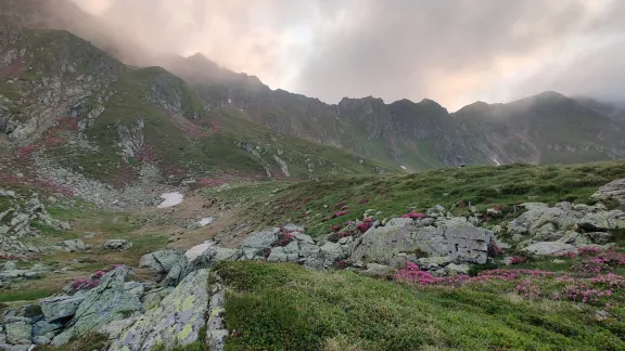 Drumeție în Munții Făgărașului - Hermeneasa-Zârna-Urlea-Cațaveiul