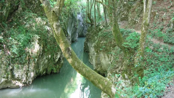 Banatul Montan: prin chei la morile de apa - FLEXTAIL