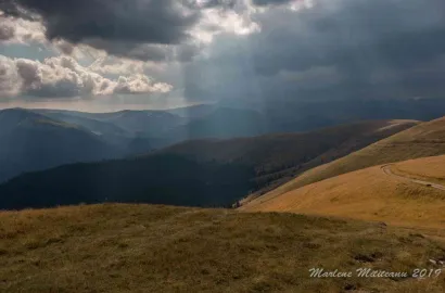 Izvoarele Văii Latorița: Târnovu, Parângul domol si M-ții Latoriței, 30 aug- 1 sept
