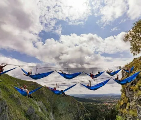 Via-ferrata in Cheile Galbenului, Baia de Fier