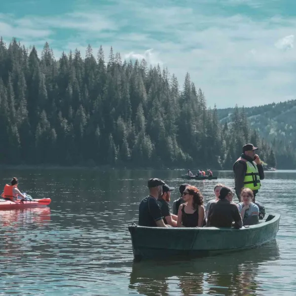 Acțiune de igienizare a Lacului Beliș